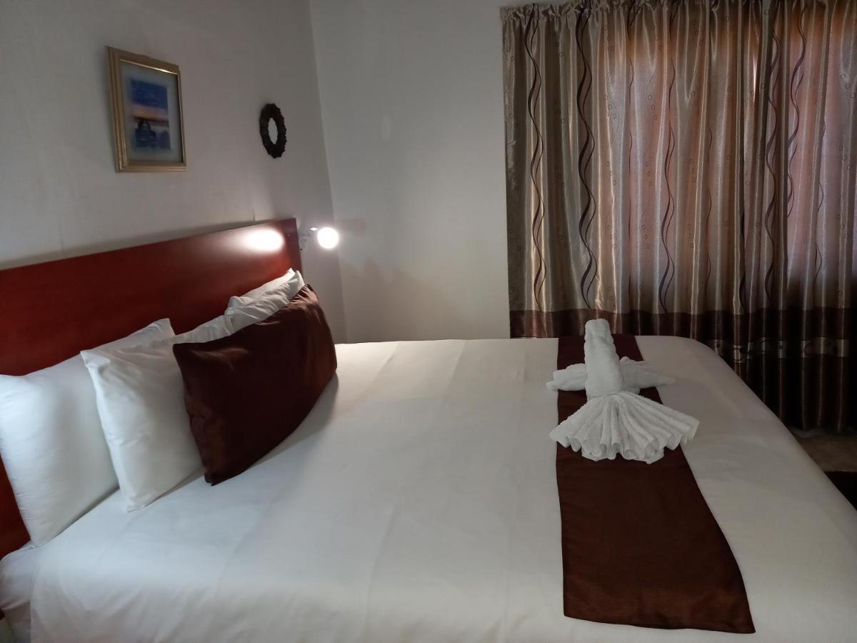 Rest Shade Bed And Breakfast Palapye Esterno foto