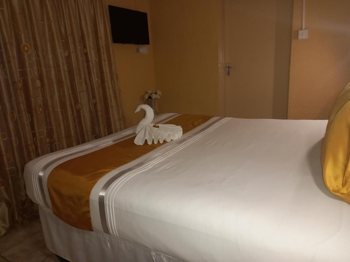 Rest Shade Bed And Breakfast Palapye Esterno foto